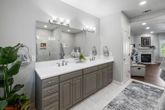 6141 N Vine Street, House other with 4 bedrooms, 3 bathrooms and 2 parking in Vacaville CA | Image 32