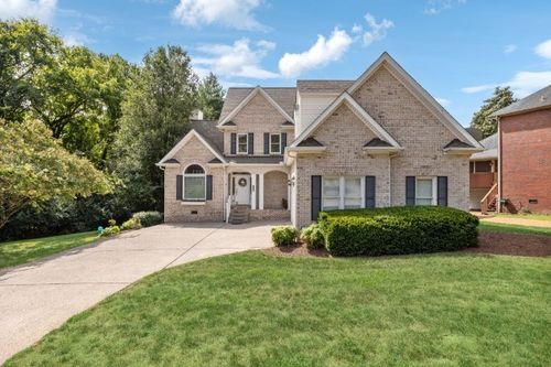 2701 N Highlands Dr, Nashville, TN, 37221-3013 | Card Image