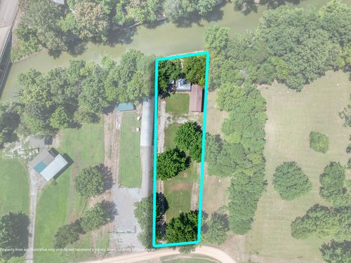 85 Bargeview Ln, Adamsville, TN, 38310-1506 | Card Image