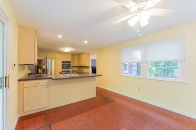 25 Bob White Way, House other with 4 bedrooms, 2 bathrooms and null parking in Simsbury CT | Image 2