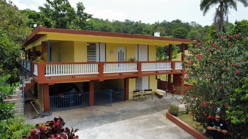 carr. 985 km 3.0 Bo. Florencio, FAJARDO, PR, 00738 | Card Image