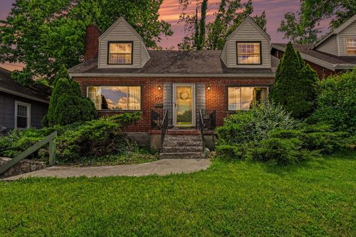 425 Highway Ave, Ludlow, KY, 41016-1688 | Card Image