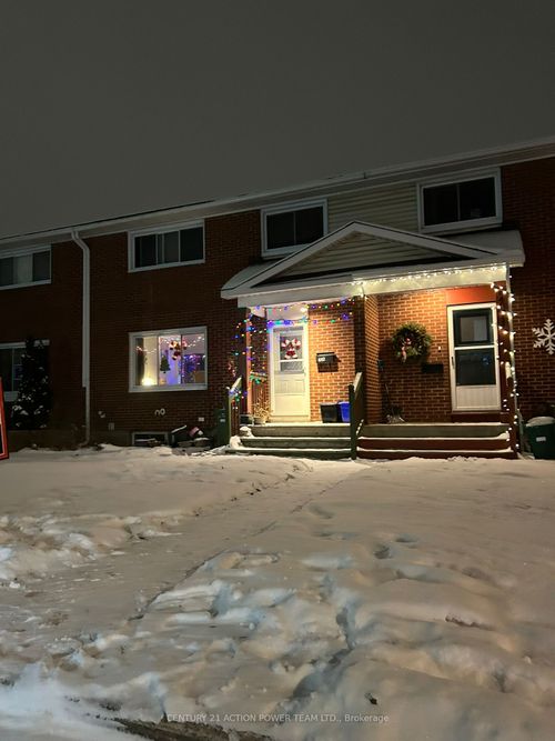 642 Borthwick Ave, Ottawa, ON, K1K2L9 | Card Image