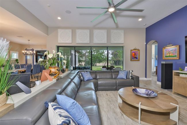 6016 Shadowlake Dr, House other with 4 bedrooms, 3 bathrooms and null parking in APOLLO BEACH FL | Image 13