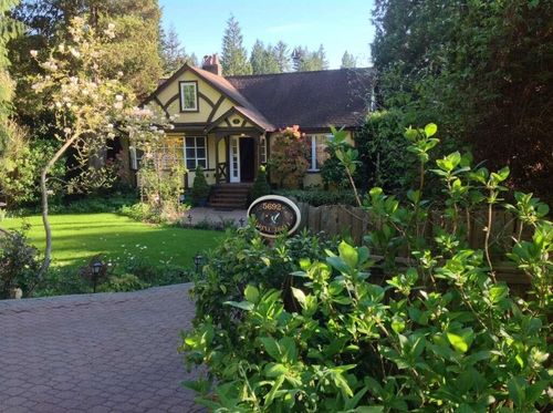5692 Marine Drive, West Vancouver, BC, V7W2R6 | Card Image