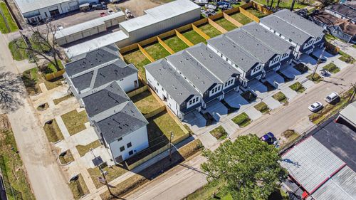 5019 Hardway St, Houston, TX, 77092-3518 | Card Image