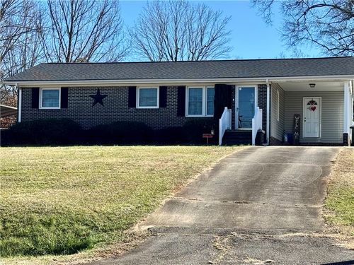 512 Overbrook Dr, Seneca, SC, 29678-4052 | Card Image
