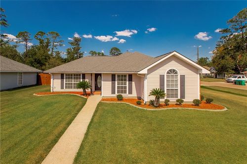 4 Cypress Dr, Ponchatoula, LA, 70454-3930 | Card Image