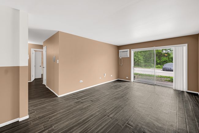 APT-1D - 18340 Glen Oak Ave, Condo with 2 bedrooms, 2 bathrooms and 1 parking in Lansing IL | Image 5