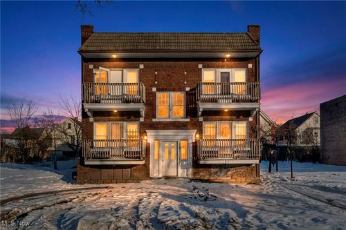 3423 E 140th St, Cleveland, OH, 44120-4056 | Card Image