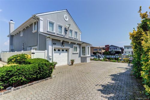 609 Bay Dr, Long Beach, NY, 11561-2411 | Card Image