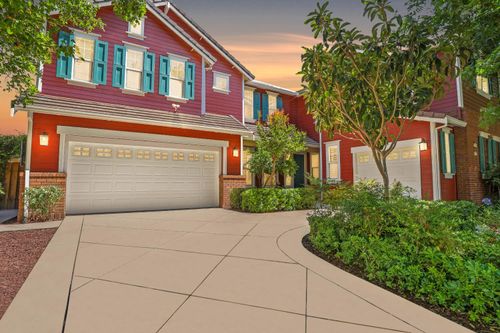 735-731 W La Canada Ave, Mountain House, CA, 95391-1155 | Card Image