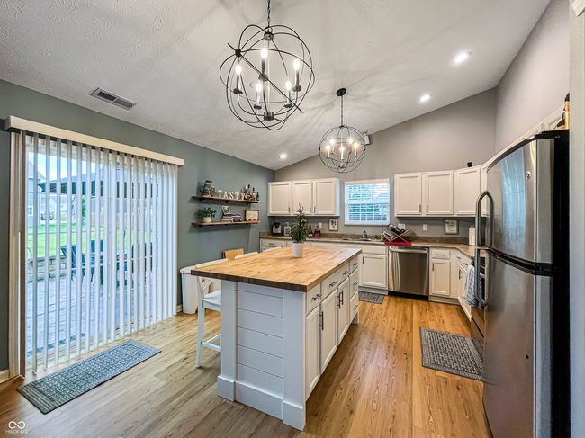 2636 Bluewood Way, House other with 3 bedrooms, 2 bathrooms and null parking in Plainfield IN | Image 9