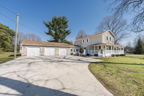 121 County Road 687, South Haven, MI, 49090 | Card Image