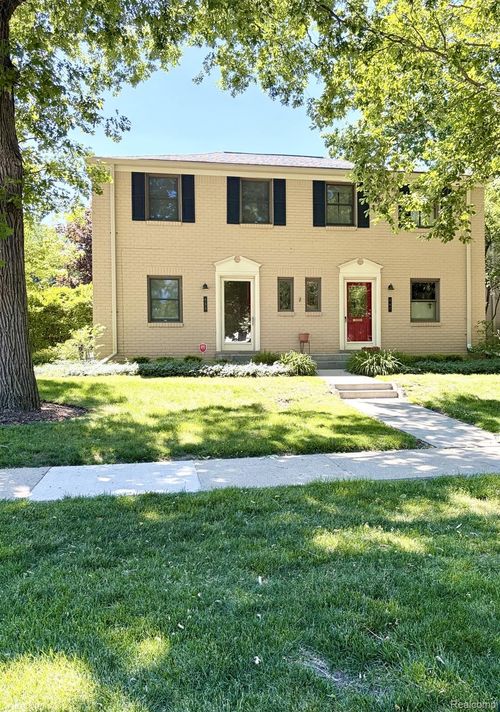 655 Eton St, Birmingham, MI, 48009-5860 | Card Image