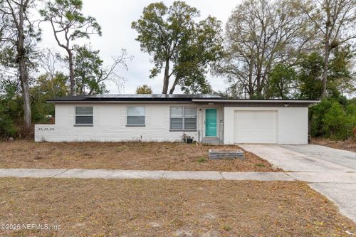 7303 Sandhurst Rd S, JACKSONVILLE, FL, 32277-3703 | Card Image