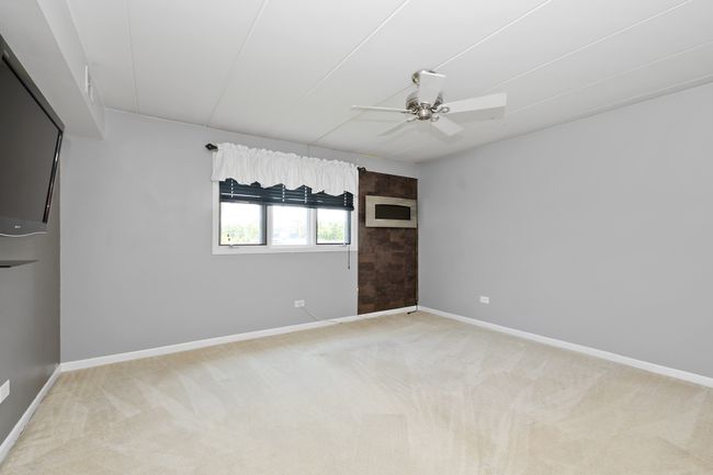 APT-2D - 11009 S Theresa Cir, Condo with 2 bedrooms, 1 bathrooms and 1 parking in Palos Hills IL | Image 14