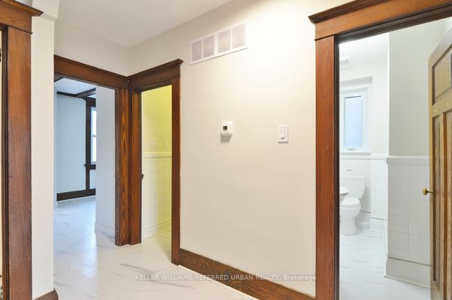 UPPER - 4 Columbine Ave, House other with 4 bedrooms, 2 bathrooms and null parking in Toronto ON | Image 23