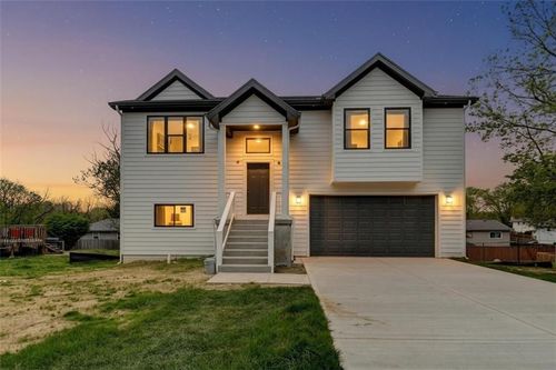622 N 62nd St, Kansas City, KS, 66102-3172 | Card Image