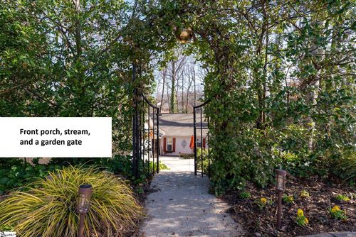 107 Stone Ridge Ct, Greer, SC, 29650-3323 | Card Image