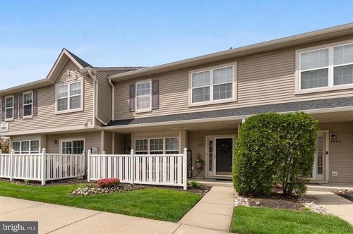 5902 Coventry Way, MOUNT LAUREL, NJ, 08054-6710 | Card Image