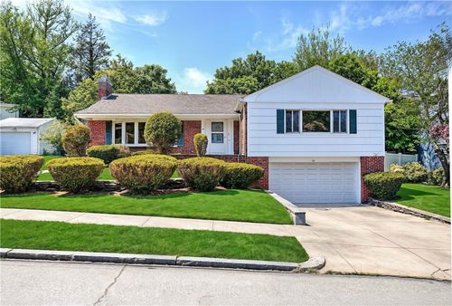 25 Brookway Road, Providence, RI, 02906 | Card Image