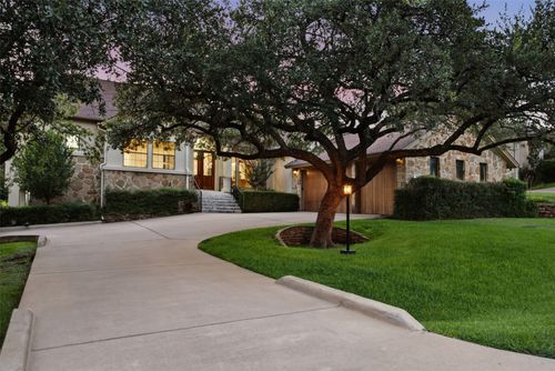 108 Crest View Dr, Lakeway, TX, 78734-5208 | Card Image