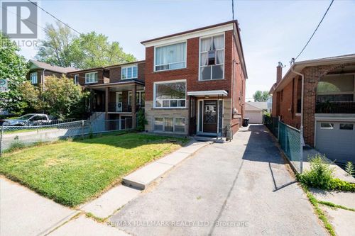 11 Priscilla Avenue, Toronto (Runnymede-Bloor West Village), ON, M6S3W1 | Card Image