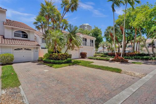 20939 Ne 37th Ct, Aventura, FL, 33180-3766 | Card Image