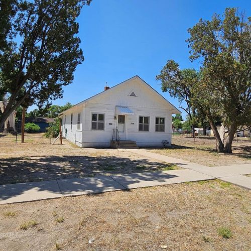 1938 E 6th St, Pueblo, CO, 81001-3814 | Card Image