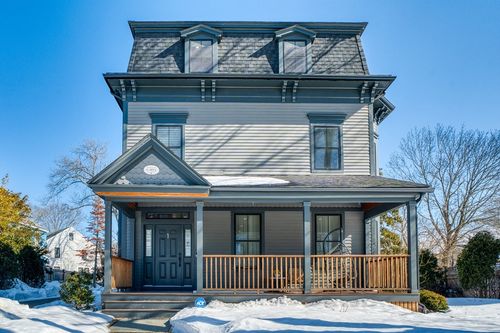 1-70 Walker St, Newton, MA, 02460-1531 | Card Image