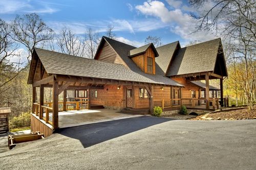 115 Coldwater Creek Dr, Mineral Bluff, GA, 30559-8762 | Card Image