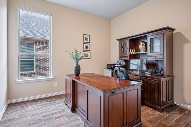 208 Equestrian Rd, House other with 4 bedrooms, 4 bathrooms and null parking in Hickory Creek TX | Image 6