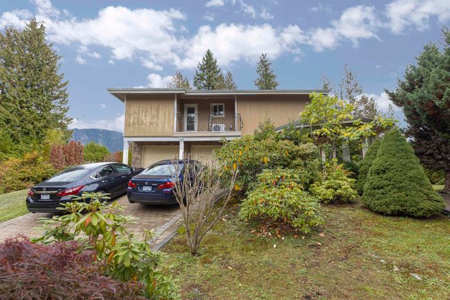 602 St. Andrews Road, House other with 6 bedrooms, 3 bathrooms and 6 parking in West Vancouver BC | Image 7