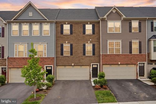 9029 Waller Tree Way, UPPER MARLBORO, MD, 20772-2579 | Card Image
