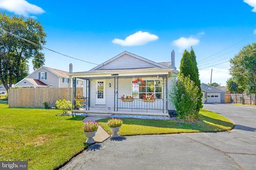 1012 W Elm Ave, HANOVER, PA, 17331-4601 | Card Image