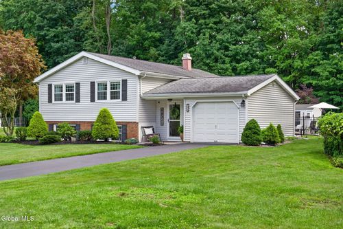 23 Pico Rd, Clifton Park, NY, 12065-6721 | Card Image