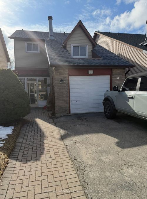 58 Muirlands Dr, Scarborough, ON, M1V2B4 | Card Image