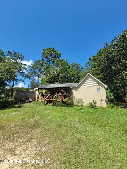 245 Baucum Road, Carriere, MS, 39426 | Card Image
