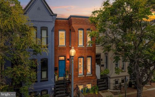 925 French St Nw, WASHINGTON, DC, 20001-4145 | Card Image
