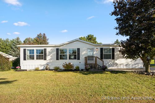 6-360 E Tuttle Rd, Ionia, MI, 48846-8614 | Card Image