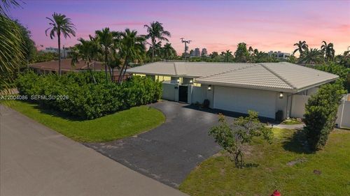 2632 Ne 35th St, Fort Lauderdale, FL, 33306-1522 | Card Image