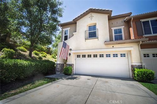 26767 Via La Paz, Valencia, CA, 91381-0640 | Card Image