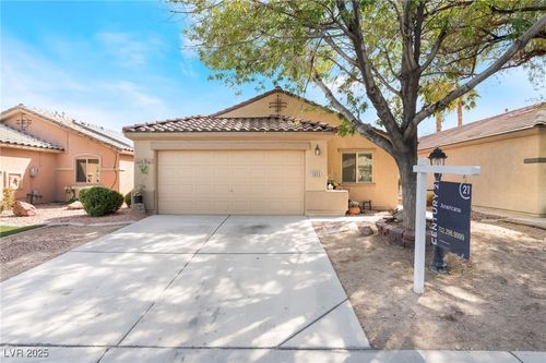 5655 Crowbush Cove Pl, Las Vegas, NV, 89122-4118 | Card Image
