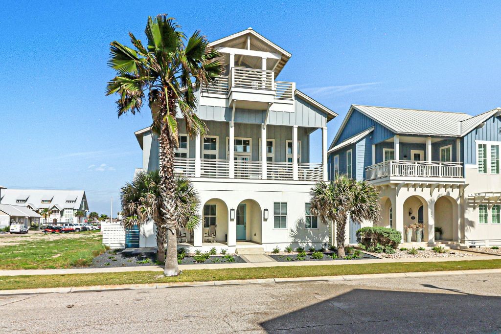 Sunrise Ave, Port Aransas, TX 78373