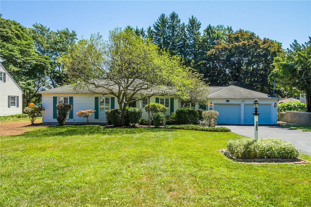Thomas Ave, Rochester, NY 14617