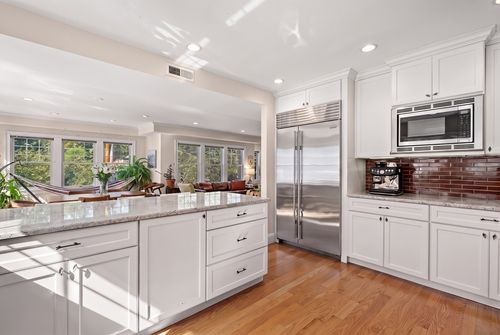39-37-39 Beaconsfield Rd, Brookline, MA, 02445-3306 | Card Image