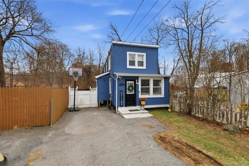 121 Little Britain Rd, Newburgh, NY, 12550-5114 | Card Image