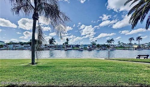 4660 Marine Parkway, NEW PORT RICHEY, FL, 34652 | Card Image