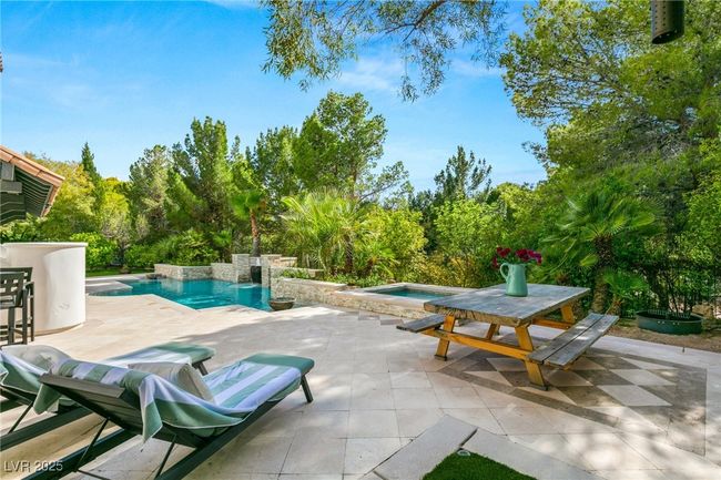 19 Quintessa Cir, House other with 4 bedrooms, 5 bathrooms and null parking in Las Vegas NV | Image 58